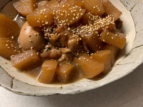 すっぱさっぱり旨い!手羽元と大根の甘酢煮